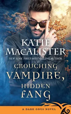 Crouching Vampire, Hidden Fang - Katie MacAlister