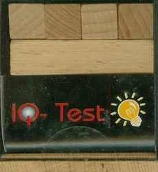 IQ-Box 4 - Kwadrat Pałeczki